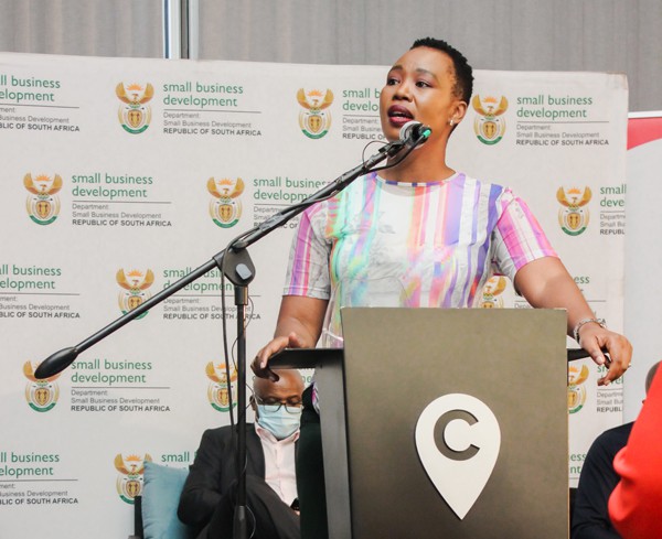 Minister Stella Ndabeni-Abrahams and Deputy Minister Sidumo Dlamini led the Ehlanzeni District roadshow, 26 January 2022